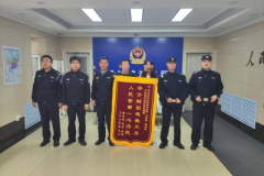 警民情深暖人心 南岗警方助走失自闭症儿童平安归家