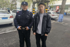 南岗分局民警：点滴小事显担当，为民解忧暖人心