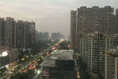 突发“限购松绑”,有开发商加班调价!可买家的反应让他们尴尬…